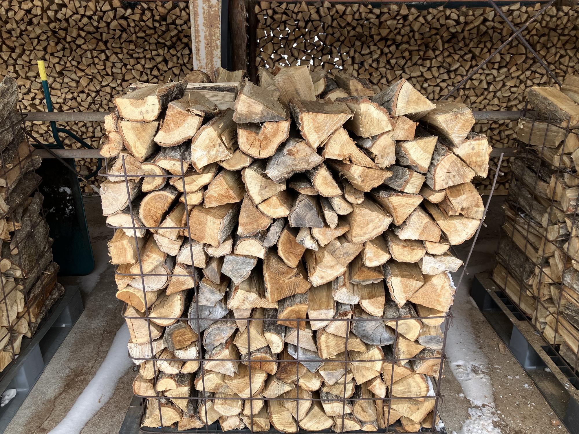 加美町産乾燥薪（広葉樹ミックス）軽トラック1台分